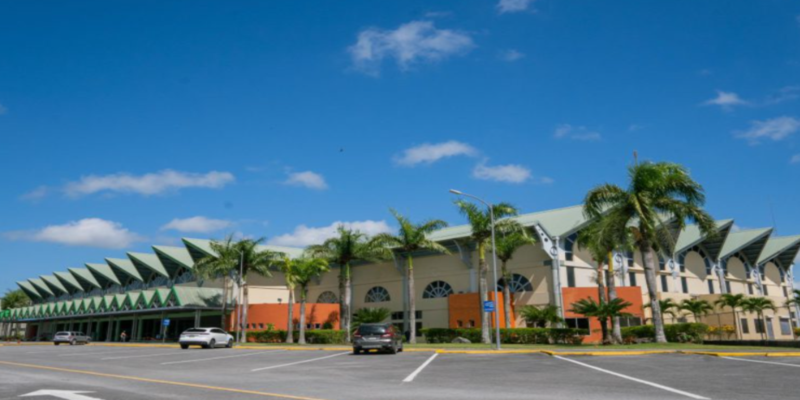 Aeropuerto El Catey - AZS